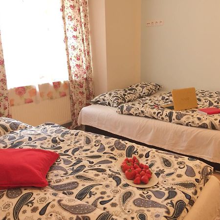 פראג Condo In Vinohrady מראה חיצוני תמונה