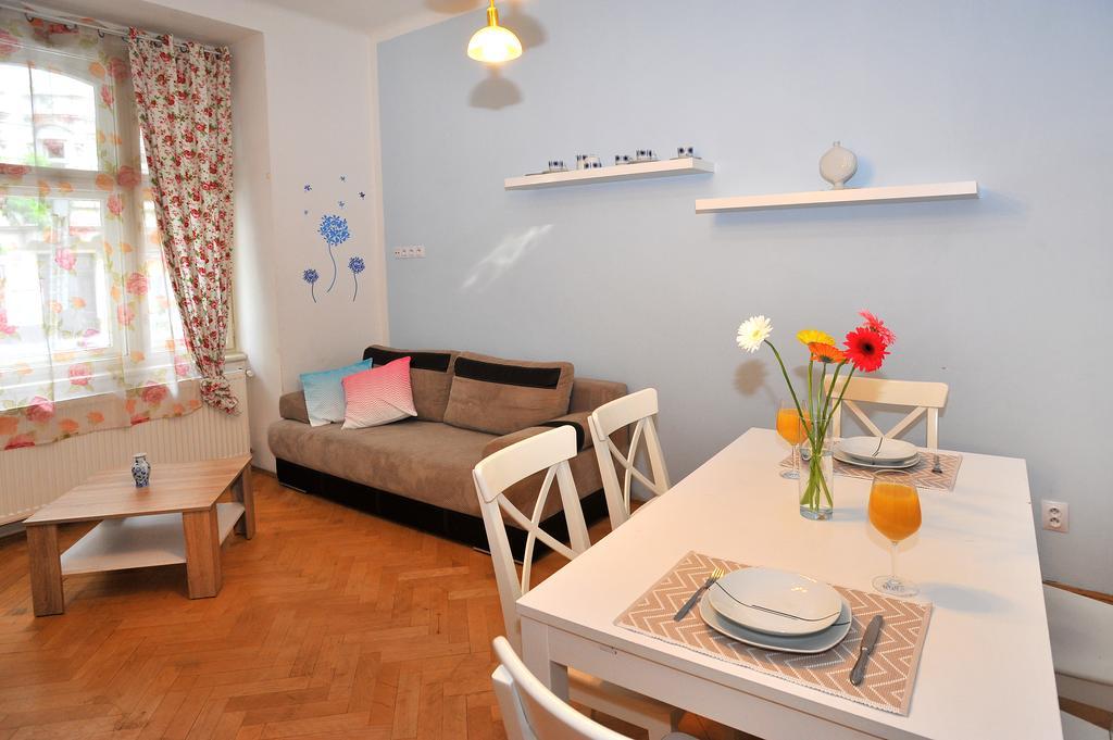 פראג Condo In Vinohrady מראה חיצוני תמונה