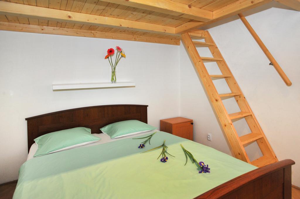 פראג Condo In Vinohrady מראה חיצוני תמונה